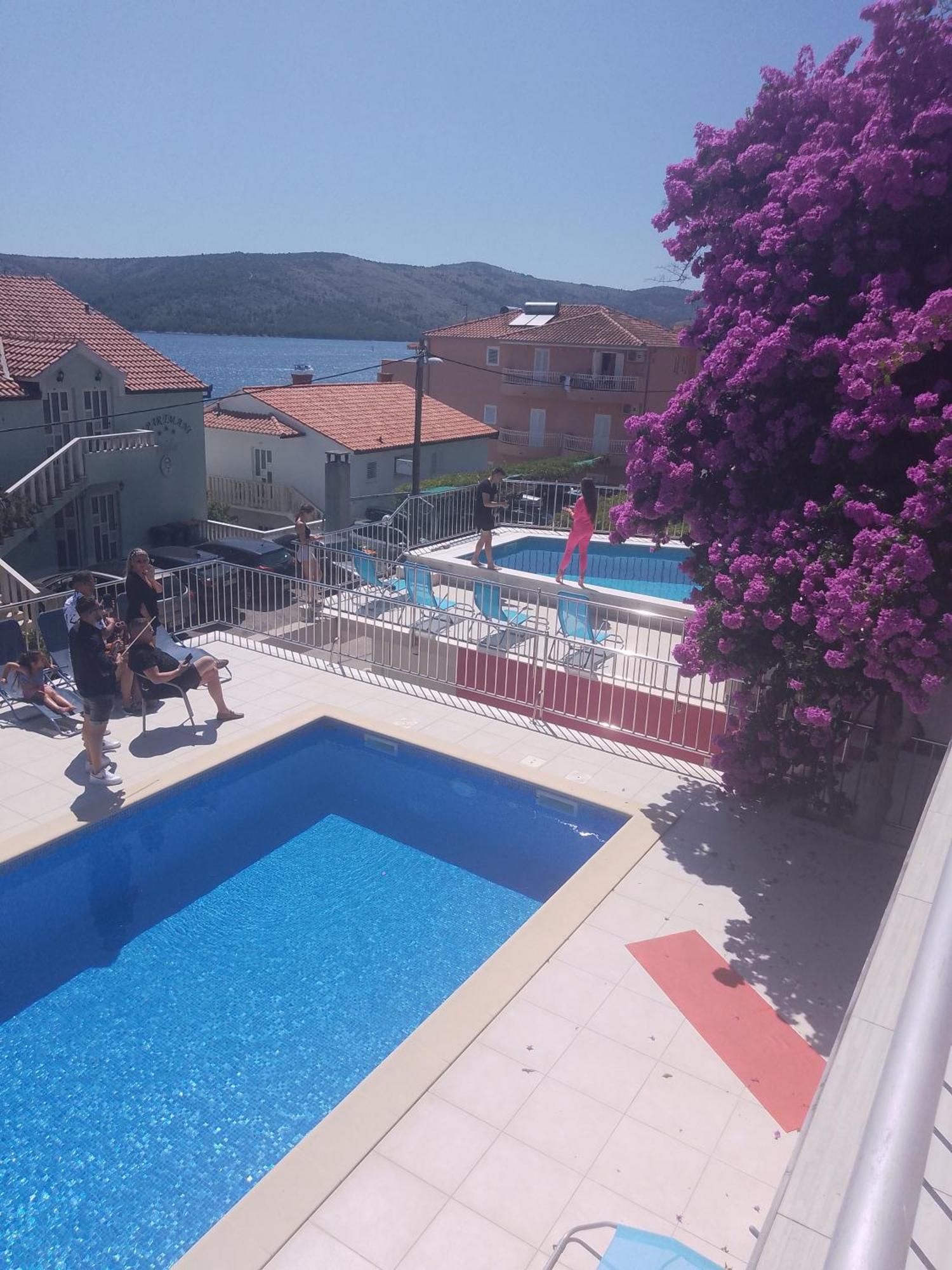 Villa Pinky And Superior Trogir Seget Vranjica Exteriör bild