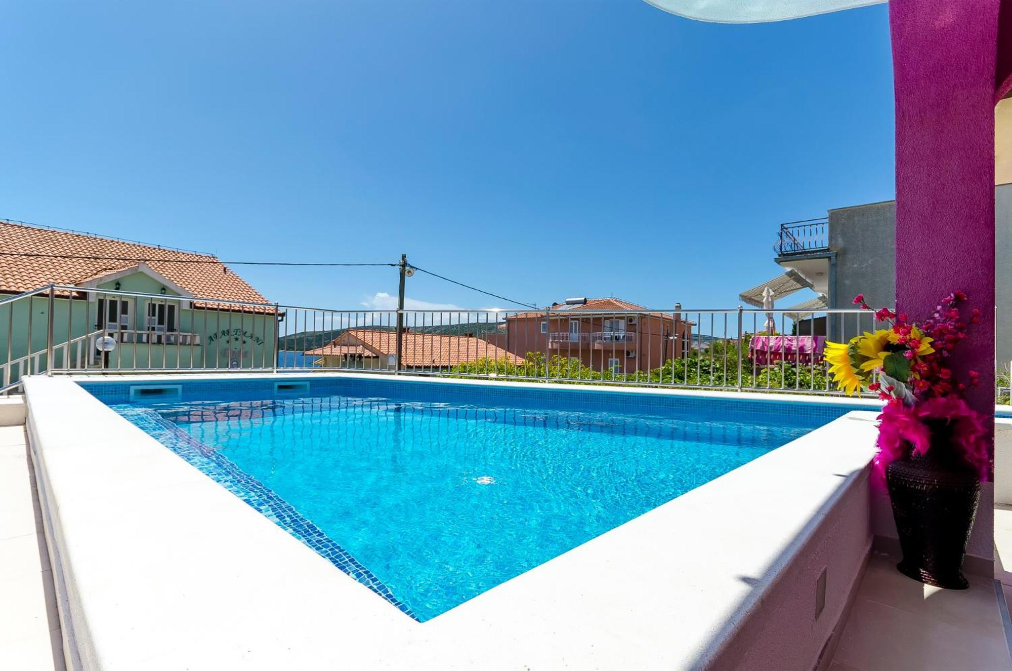 Villa Pinky And Superior Trogir Seget Vranjica Exteriör bild